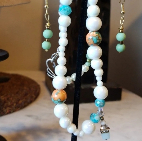 Swarovskis Jewelry Set Owlheart Inc repurposed vintage beads - Picture 8 of 12